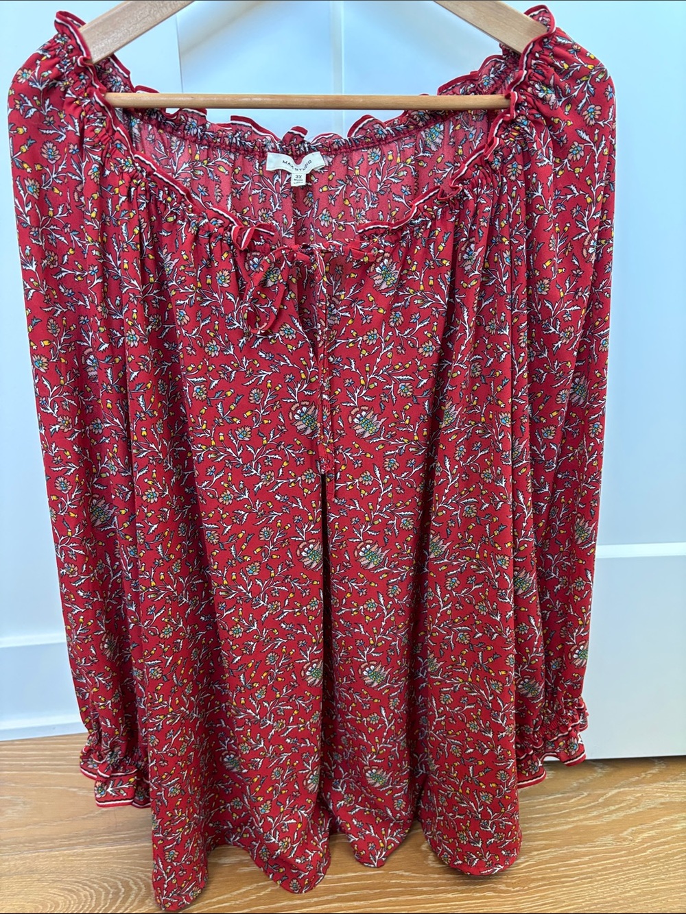 Red Floral woman’s blouse 3xl